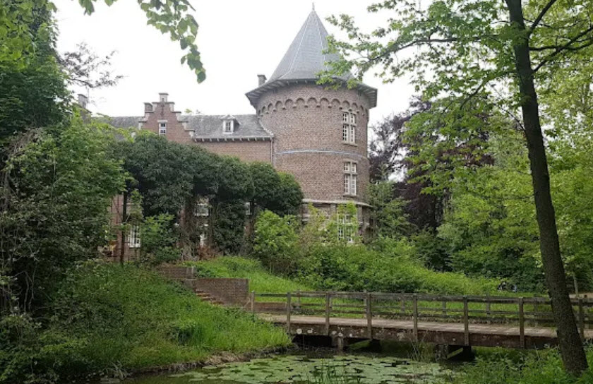 Waterslot Prinsenhof, Belgium
